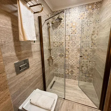 Hotel Karakoy De La Chapella