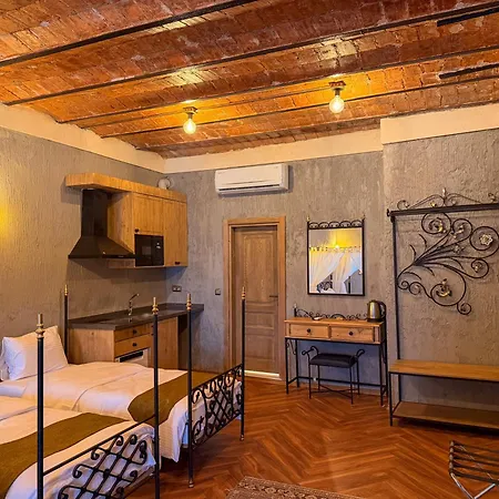 Karakoy De La Chapella 3*